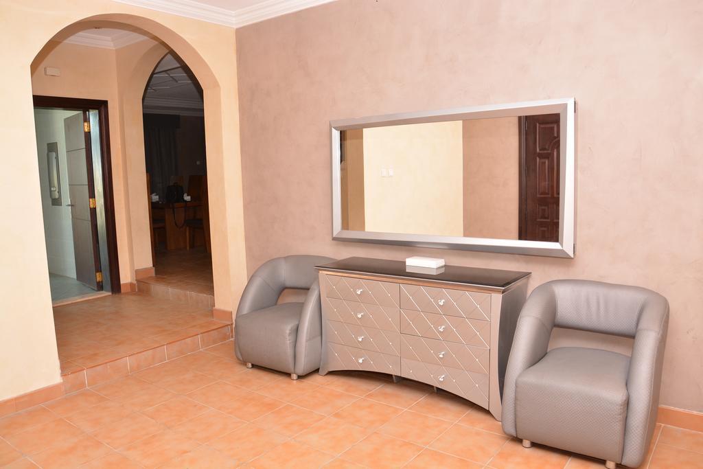 Janadriyah Suites 13 Nadinah Dış mekan fotoğraf