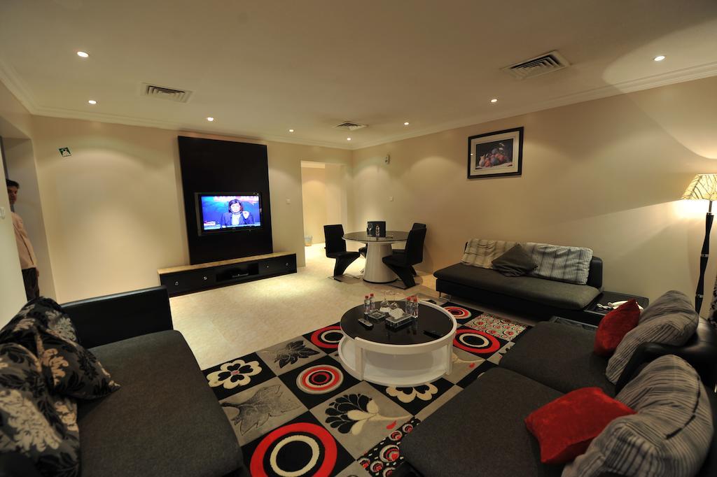 Janadriyah Suites 13 Nadinah Dış mekan fotoğraf